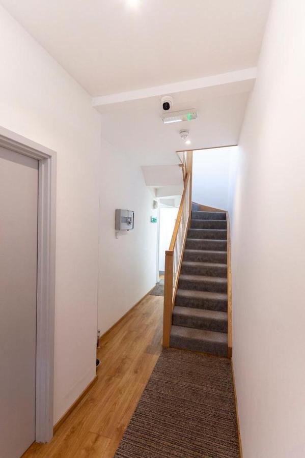Apartment 6 At Number 8: City Centre, 1 Bedroom, Sofa Bed In Lounge Canterbury Exterior foto