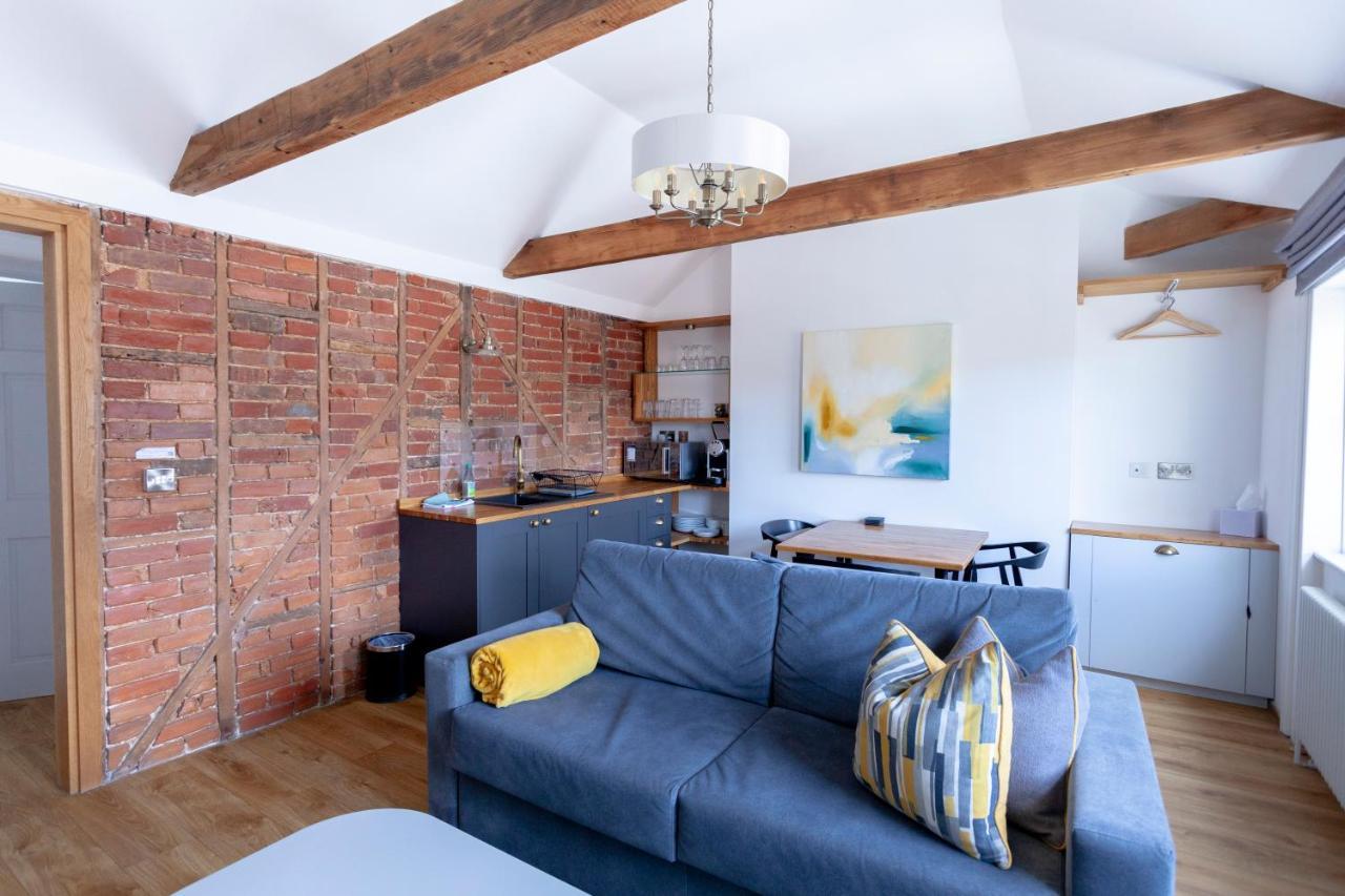 Apartment 6 At Number 8: City Centre, 1 Bedroom, Sofa Bed In Lounge Canterbury Exterior foto